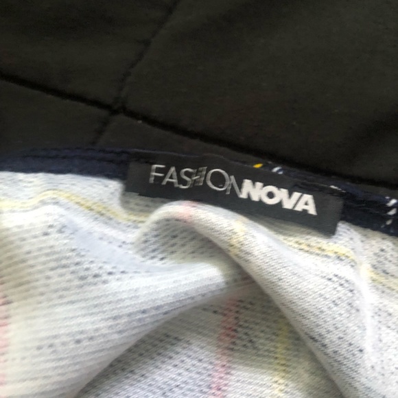 Plaid crop top - Picture 2 of 3